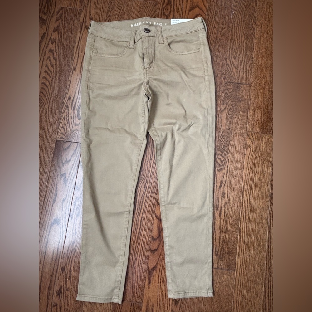American Eagle Outfitters Super stretch Tan Jeggings